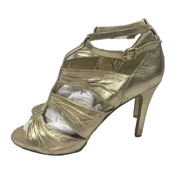 Vince Camuto 10 April gold leather heels - Picture 4 of 8